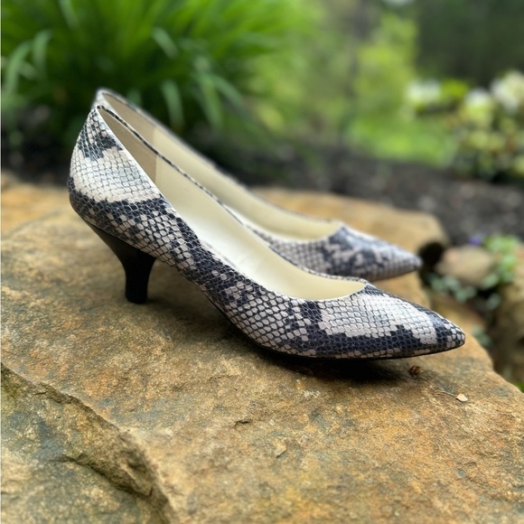 Franco Sarto Tudor snakeskin blush pumps size 8 1/2 M - Picture 1 of 10